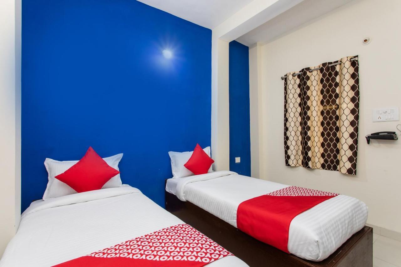 Oyo 27862 Hotel Brooklyn Indore Dış mekan fotoğraf