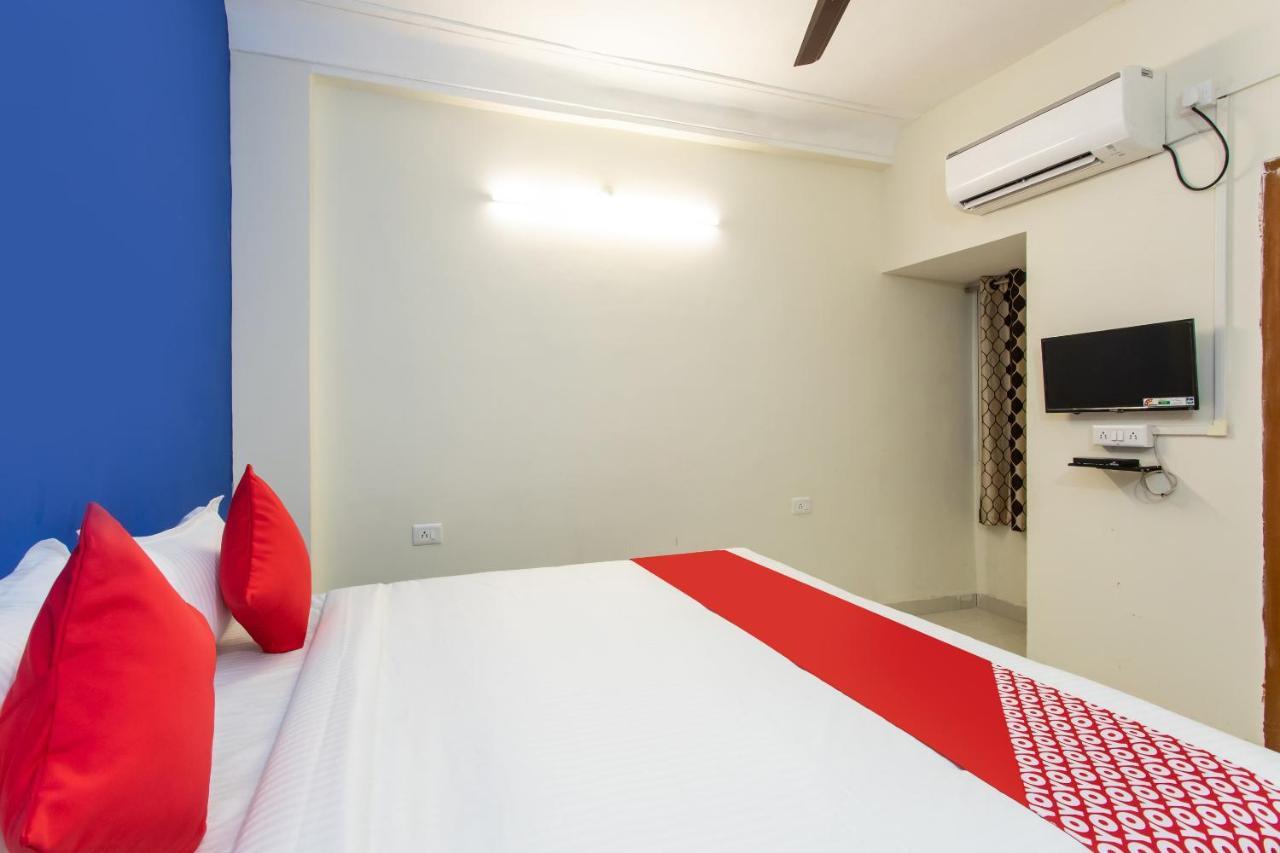 Oyo 27862 Hotel Brooklyn Indore Dış mekan fotoğraf