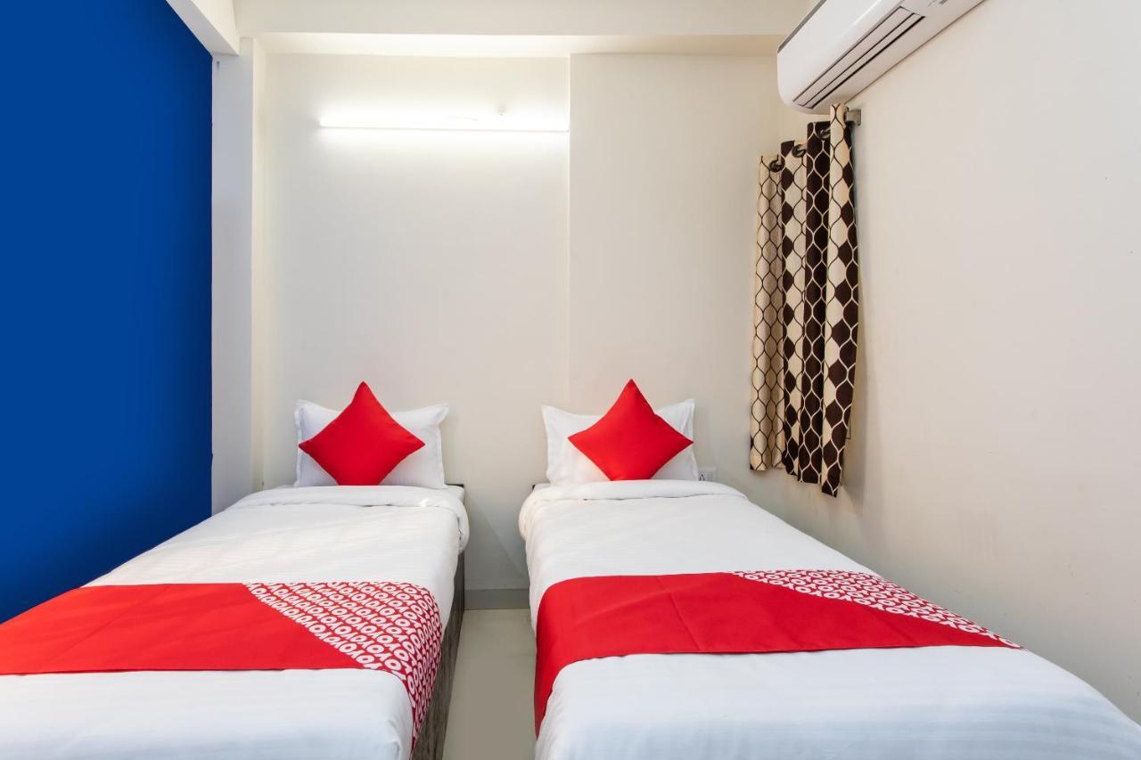Oyo 27862 Hotel Brooklyn Indore Dış mekan fotoğraf